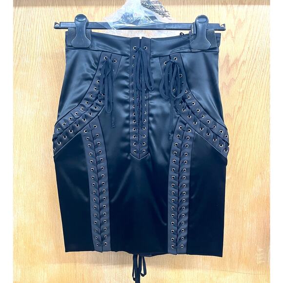 NWT Dolce & Gabbana Runway Black Lace-Up Stretch-Satin Mini Skirt IT 44 US L - Picture 8 of 10